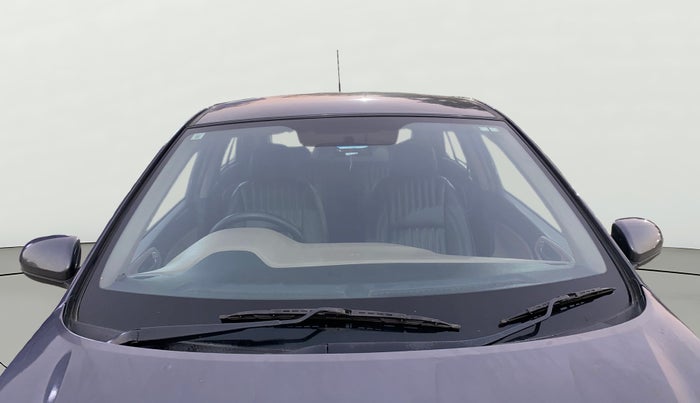 2016 Hyundai Elite i20 MAGNA 1.2, CNG, Manual, 61,101 km, Front Windshield