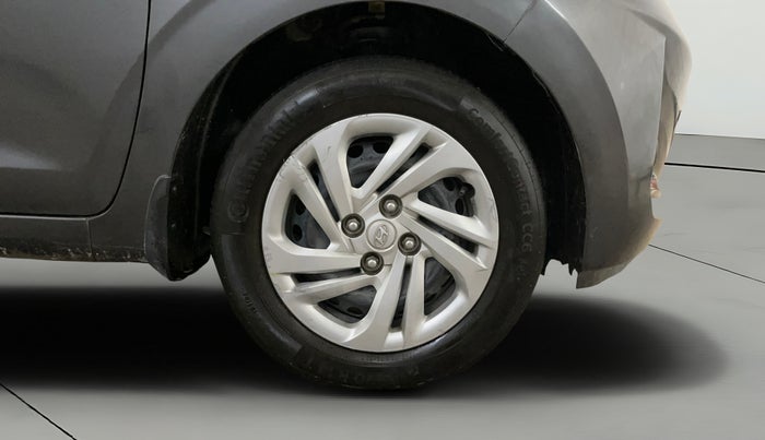 2022 Hyundai GRAND I10 NIOS MAGNA 1.2 KAPPA VTVT, Petrol, Manual, 32,002 km, Right Front Wheel