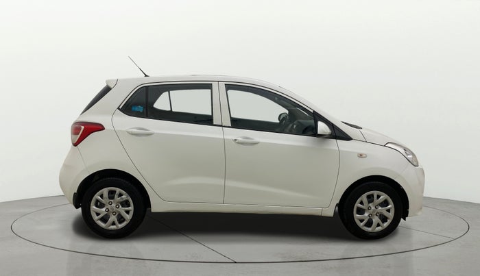 2017 Hyundai Grand i10 MAGNA 1.2 KAPPA VTVT, Petrol, Manual, 57,457 km, Right Side View