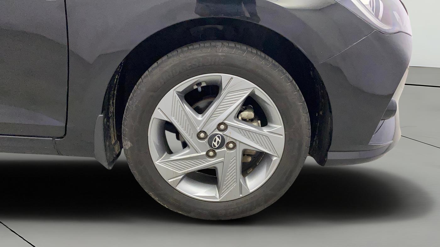 2021 Hyundai Verna SX 1.5 VTVT, Petrol, Manual, 33,636 km, Right Front Wheel