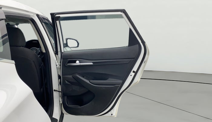 2020 KIA SELTOS HTE 1.5 PETROL, Petrol, Manual, 51,231 km, RHS Rear Door