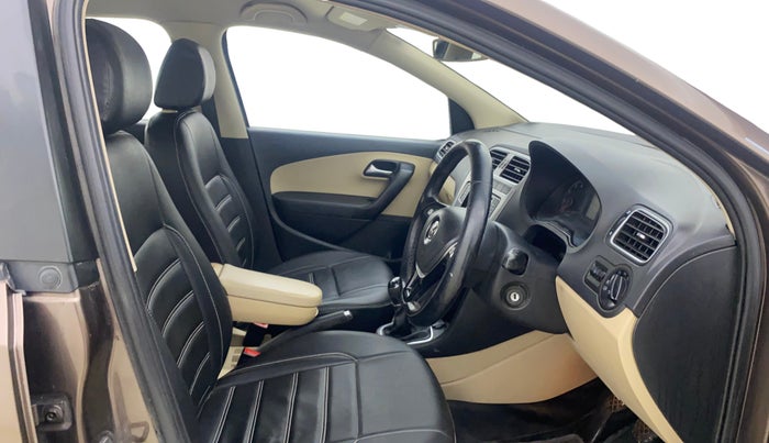 2017 Volkswagen Ameo HIGHLINE1.2L, Petrol, Manual, 71,770 km, Right Side Front Door Cabin