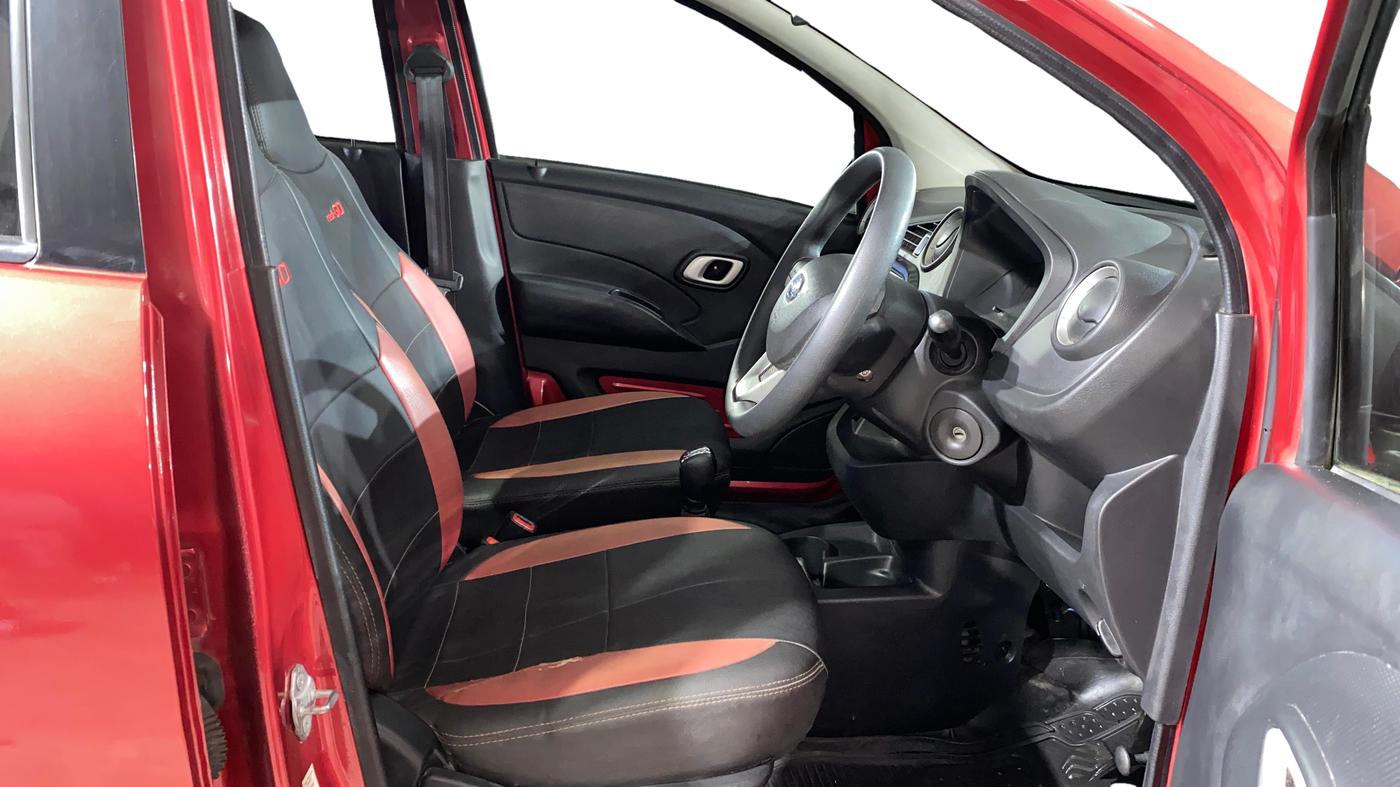 2018 Datsun Redi Go S 1.0 AMT, Petrol, Automatic, 24,342 km, Right Side Front Door Cabin