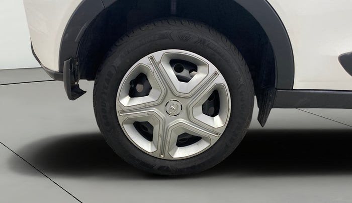 2022 Tata NEXON XM PLUS SUNROOF PETROL, Petrol, Manual, 22,616 km, Right Rear Wheel