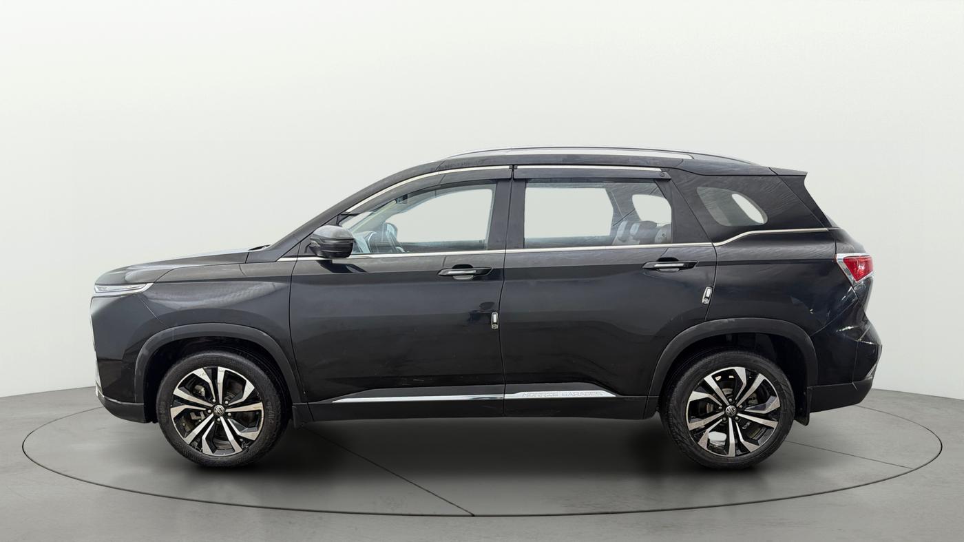 2024 MG HECTOR PLUS SHARP PRO 1.5 TURBO MT 7 STR, Petrol, Manual, 13,842 km, Left Side