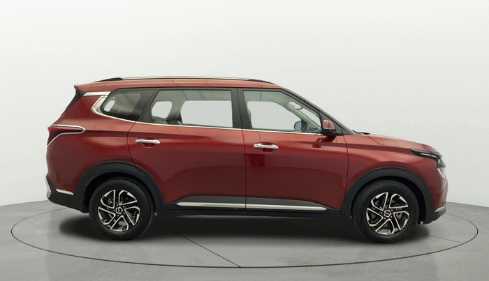 2022 KIA CARENS LUXURY PLUS 1.4 PETROL DCT 7 STR, Petrol, Automatic, 42,428 km, Right Side View