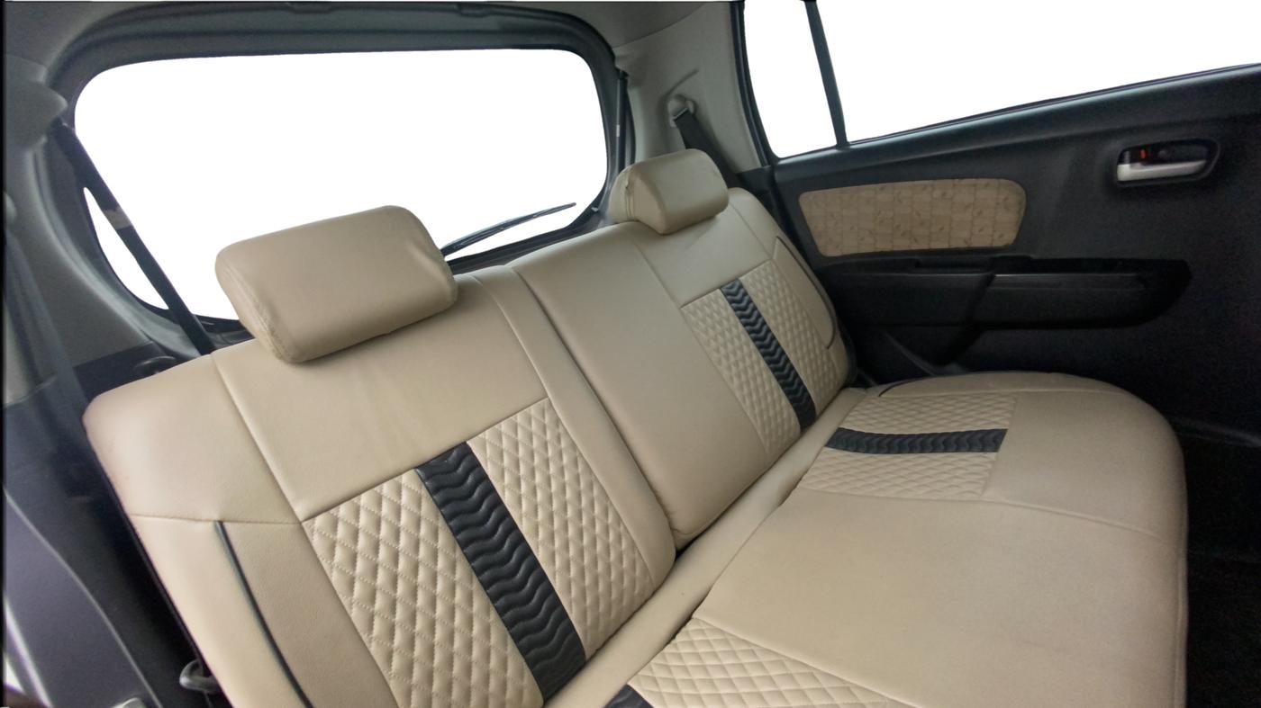 2018 Maruti Wagon R 1.0 VXI, Petrol, Manual, 38,786 km, Right Side Rear Door Cabin