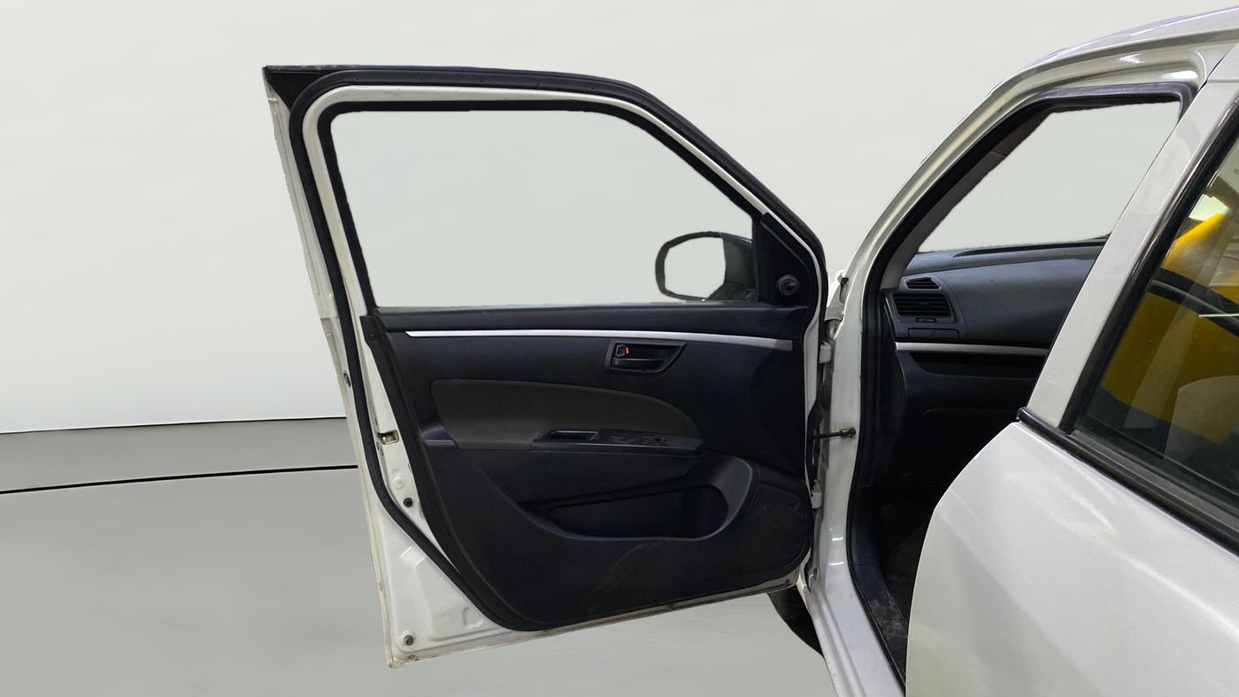 2016 Maruti Swift LXI (O), Petrol, Manual, 46,720 km, LHS Front Door