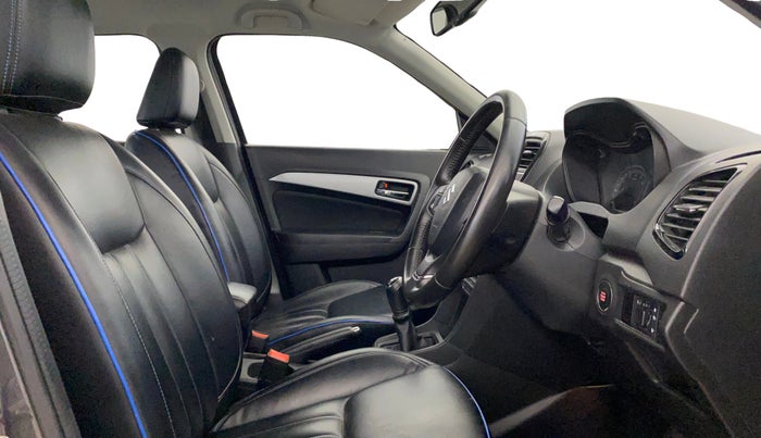 2020 Maruti Vitara Brezza ZXI PLUS, Petrol, Manual, 94,307 km, Right Side Front Door Cabin