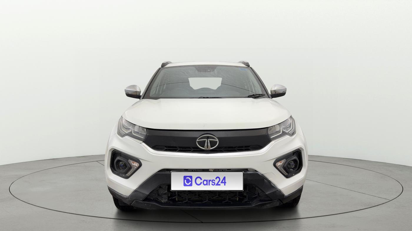2023 Tata NEXON XMA PLUS SUNROOF PETROL, Petrol, Automatic, 28,017 km, Front