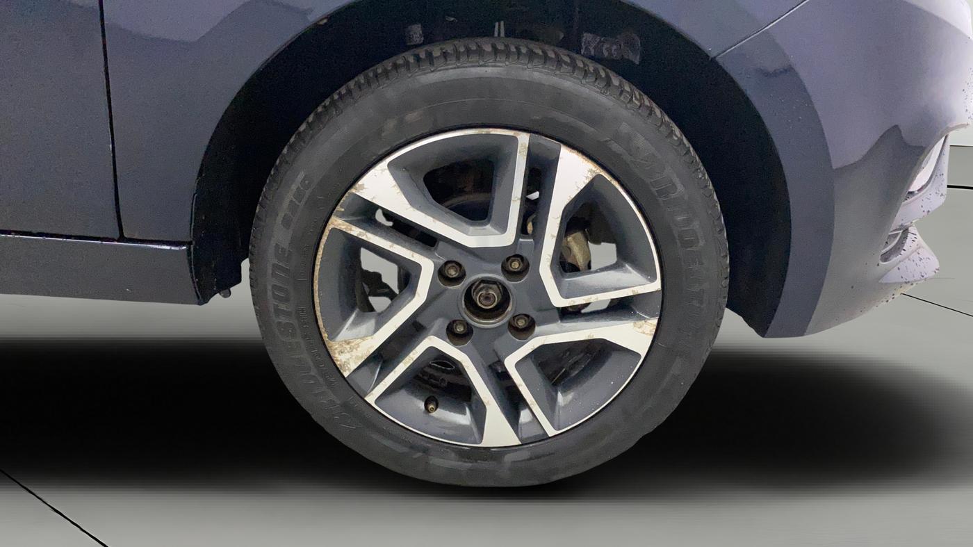 2023 Tata Tiago XZ PLUS PETROL, Petrol, Manual, 29,902 km, Right Front Wheel