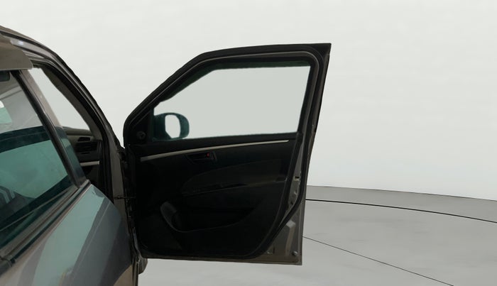 2017 Maruti Swift LXI (O), Petrol, Manual, 17,316 km, RHS Front Door