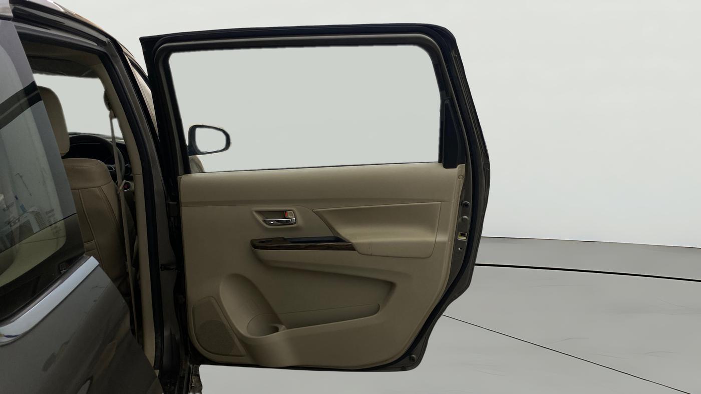 2020 Maruti Ertiga ZXI+ SHVS, Petrol, Manual, 24,551 km, RHS Rear Door