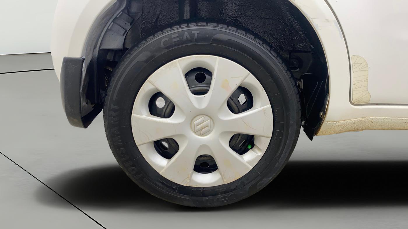 2015 Maruti Ritz VXI, Petrol, Manual, 61,787 km, Right Rear Wheel