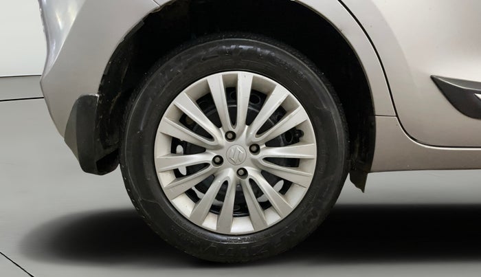 2021 Maruti Baleno DELTA PETROL 1.2, CNG, Manual, 81,137 km, Right Rear Wheel