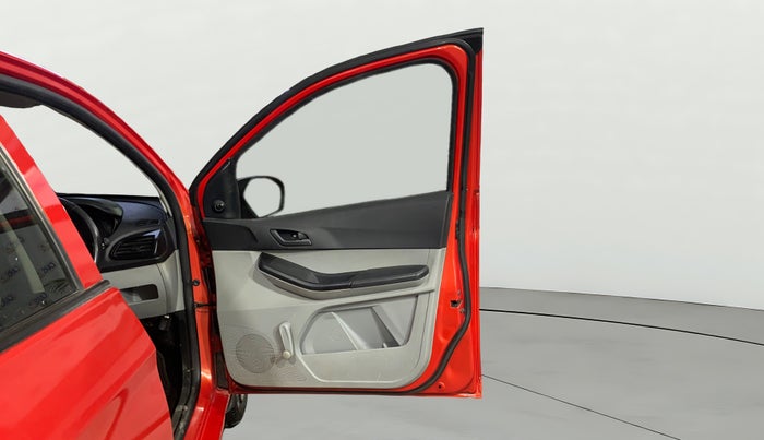 2020 Tata Tiago XE PETROL, Petrol, Manual, 50,986 km, RHS Front Door