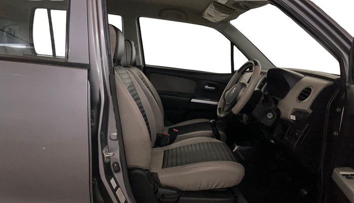 2014 Maruti Wagon R 1.0 LXI, Petrol, Manual, 51,753 km, Right Side Front Door Cabin