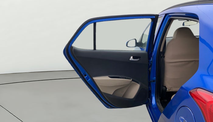 2017 Hyundai Grand i10 SPORTZ (O) AT 1.2 KAPPA VTVT, Petrol, Automatic, 54,807 km, LHS Rear Door