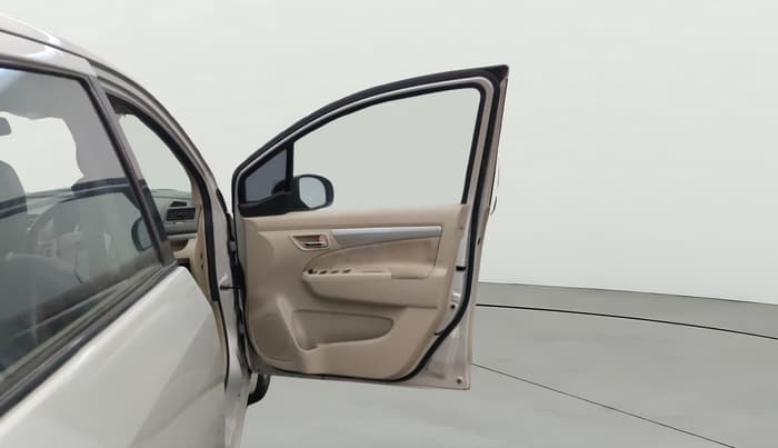 2018 Maruti Ertiga VXI, Petrol, Manual, 31,298 km, RHS Front Door