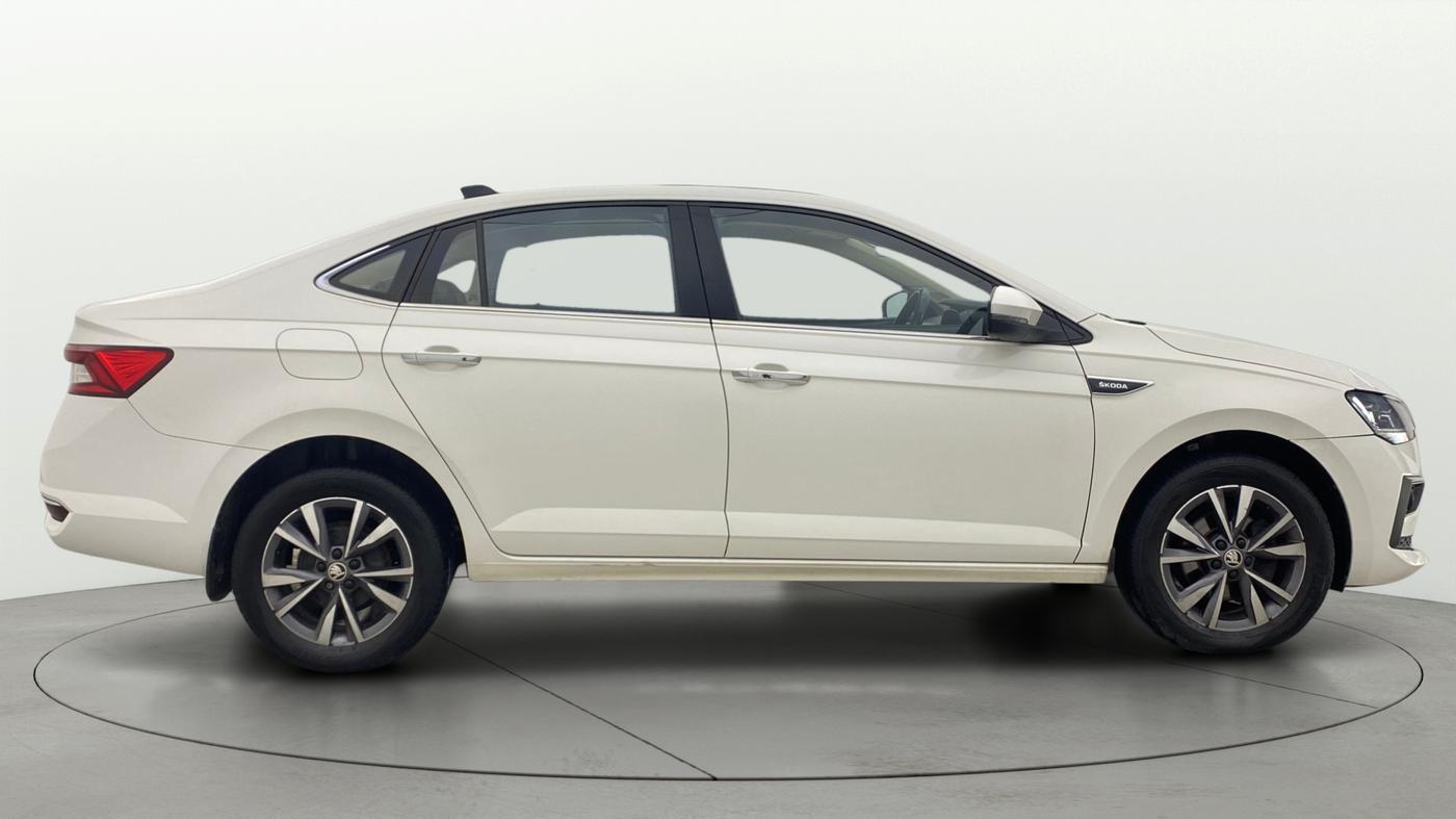 2022 Skoda SLAVIA STYLE 1.0L TSI AT, Petrol, Automatic, 34,915 km, Right Side View