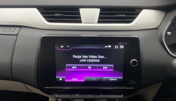 2020 Renault TRIBER RXZ, Petrol, Manual, 31,202 km, Air Conditioner