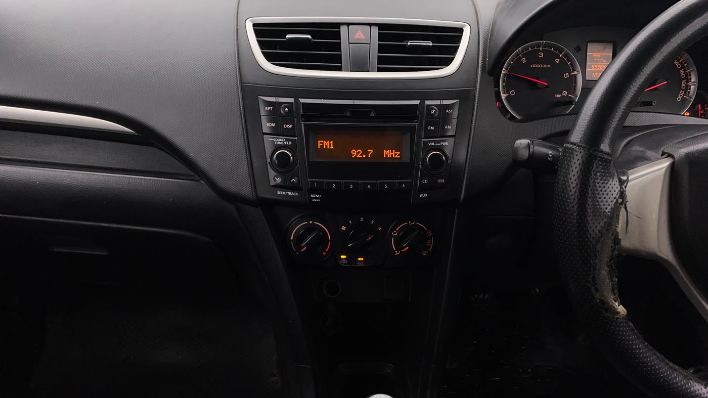 2017 Maruti Swift VDI, Diesel, Manual, 99,975 km, Air Conditioner