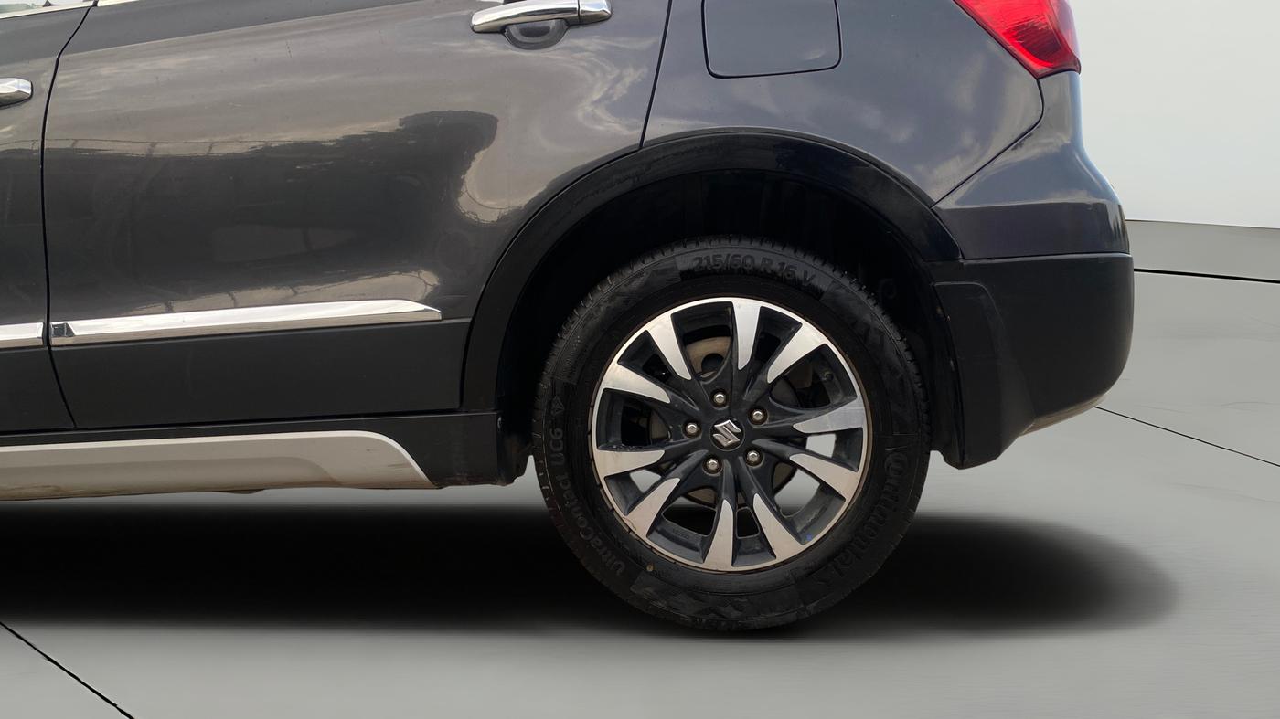 2018 Maruti S Cross ZETA 1.3, Diesel, Manual, 1,16,658 km, Left Rear Wheel