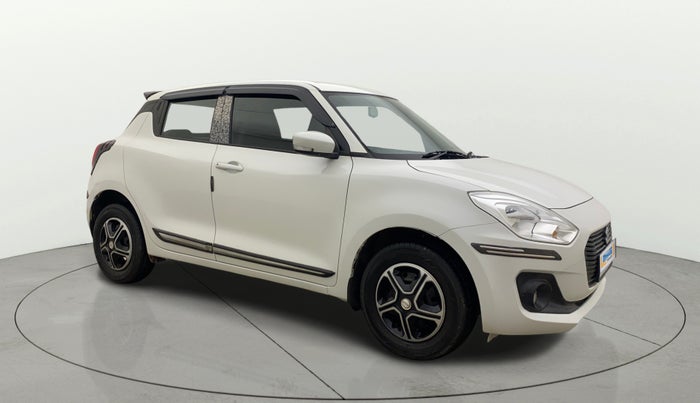 2018 Maruti Swift VXI, Petrol, Manual, 67,869 km, Right Front Diagonal