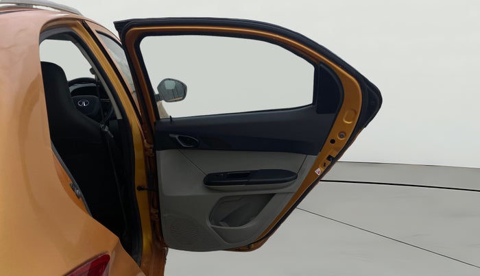 2018 Tata Tiago XT PETROL, Petrol, Manual, 63,565 km, RHS Rear Door