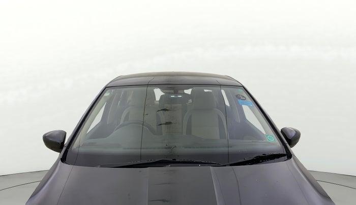 2018 Skoda Rapid AMBITION 1.6 MPI MT, Petrol, Manual, 28,306 km, Front Windshield