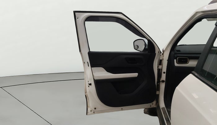 2023 Tata PUNCH ACCOMPLISHED MT CNG, CNG, Manual, 50,057 km, LHS Front Door