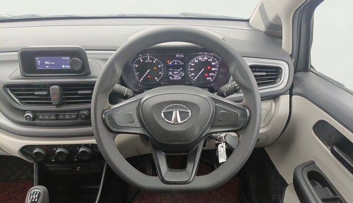 2021 Tata ALTROZ XE PETROL, Petrol, Manual, 33,213 km, Steering Wheel Close Up