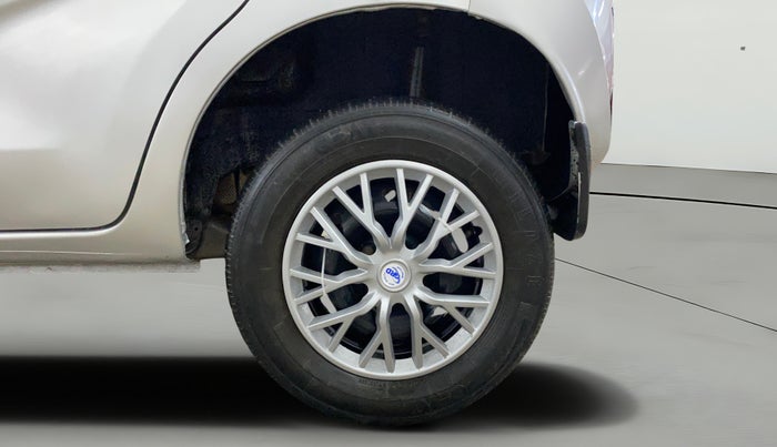 2017 Datsun Redi Go T (O), Petrol, Manual, 60,723 km, Left Rear Wheel