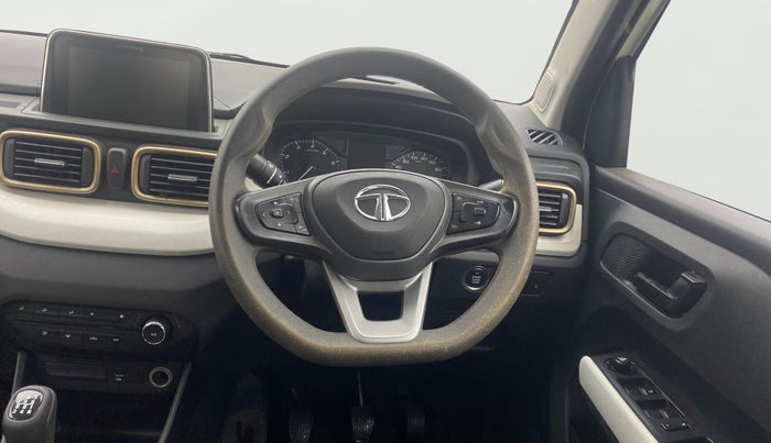 2022 Tata PUNCH ACCOMPLISHED MT, Petrol, Manual, 34,966 km, Steering Wheel Close Up