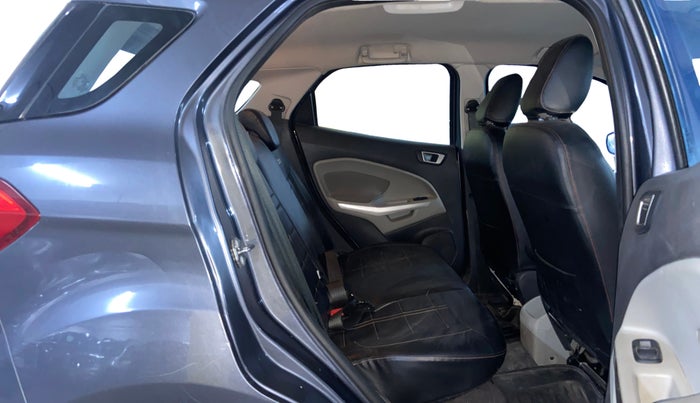 2015 Ford Ecosport TITANIUM 1.0L ECOBOOST, Petrol, Manual, 35,823 km, Right Side Rear Door Cabin