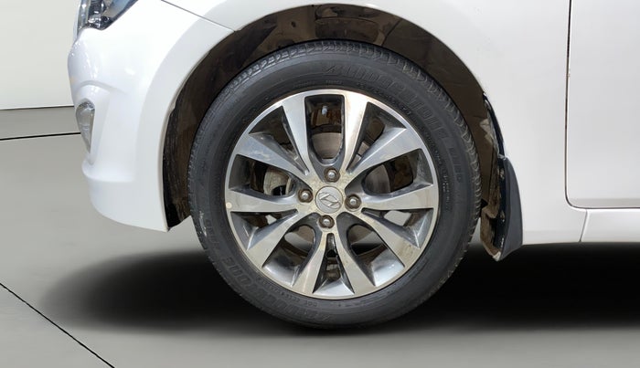 2017 Hyundai Verna 1.6 VTVT SX (O) AT, Petrol, Automatic, 25,039 km, Left Front Wheel