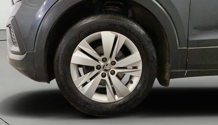 2021 Skoda KUSHAQ AMBITION 1.0L TSI MT, Petrol, Manual, 77,360 km, Left Front Wheel