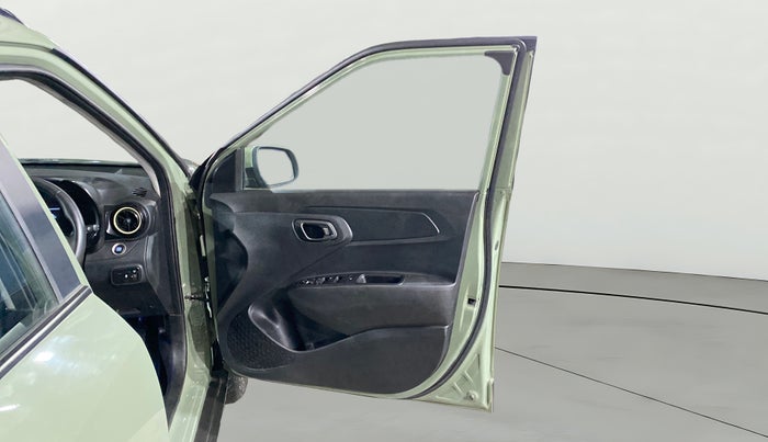 2025 Hyundai EXTER SX(O), Petrol, Manual, 6,040 km, RHS Front Door