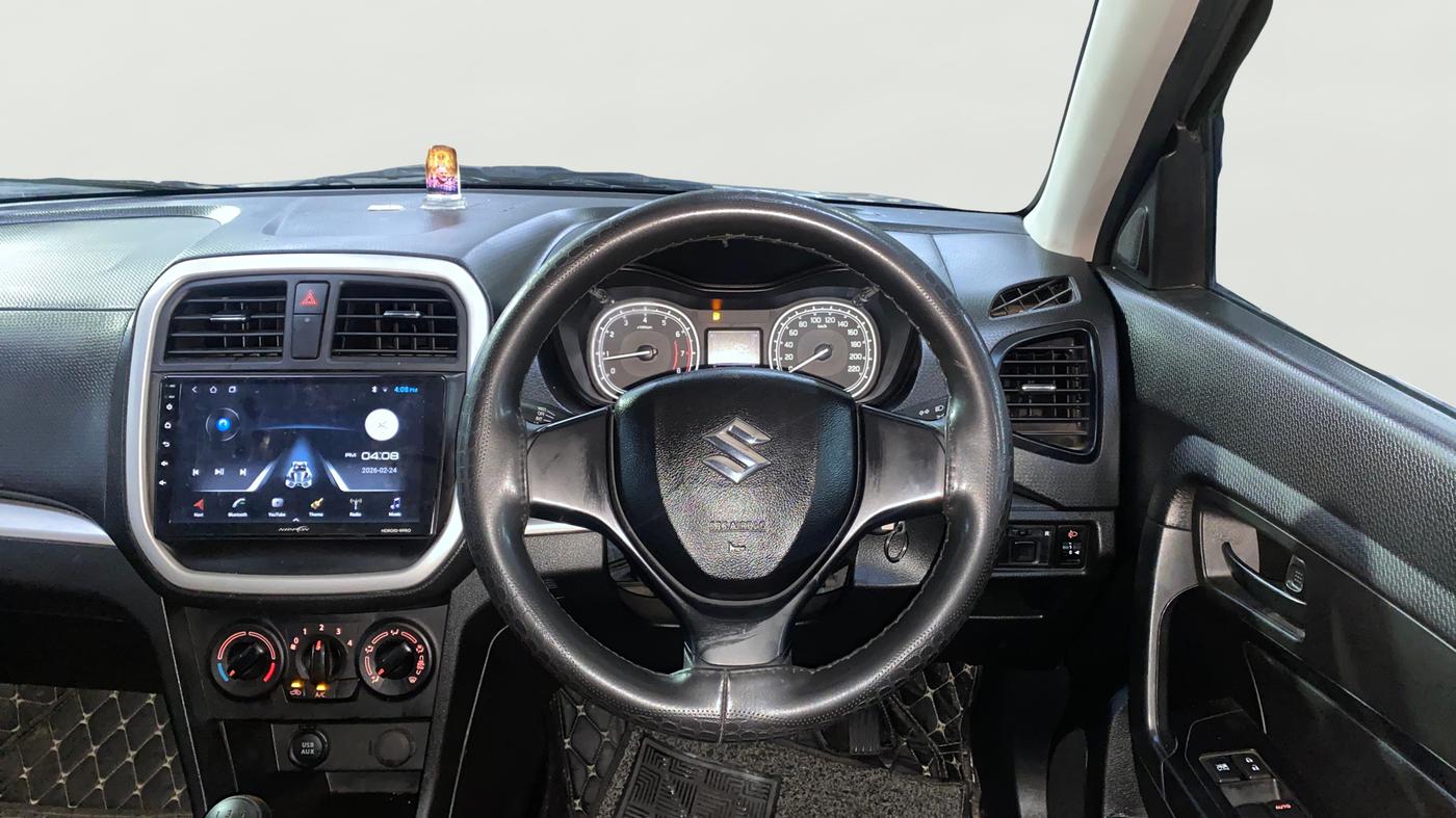 2022 Maruti Vitara Brezza LXI, Petrol, Manual, 15,627 km, Steering Wheel Close Up