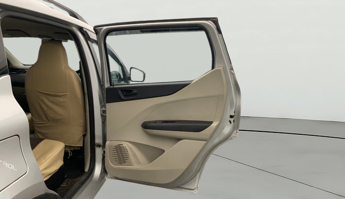 2022 Renault TRIBER RXT, Petrol, Manual, 32,819 km, RHS Rear Door