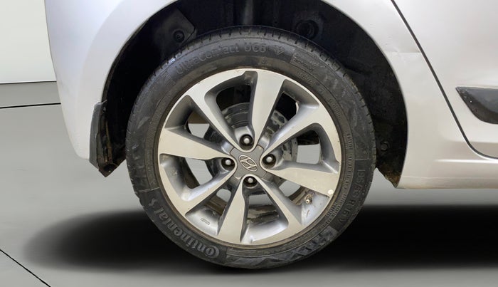 2016 Hyundai Elite i20 ASTA 1.2 (O), Petrol, Manual, 72,807 km, Right Rear Wheel