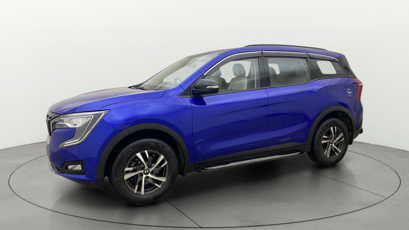2022 Mahindra XUV700 AX 5 P MT 5 STR, Petrol, Manual, 42,517 km, Left Front Diagonal
