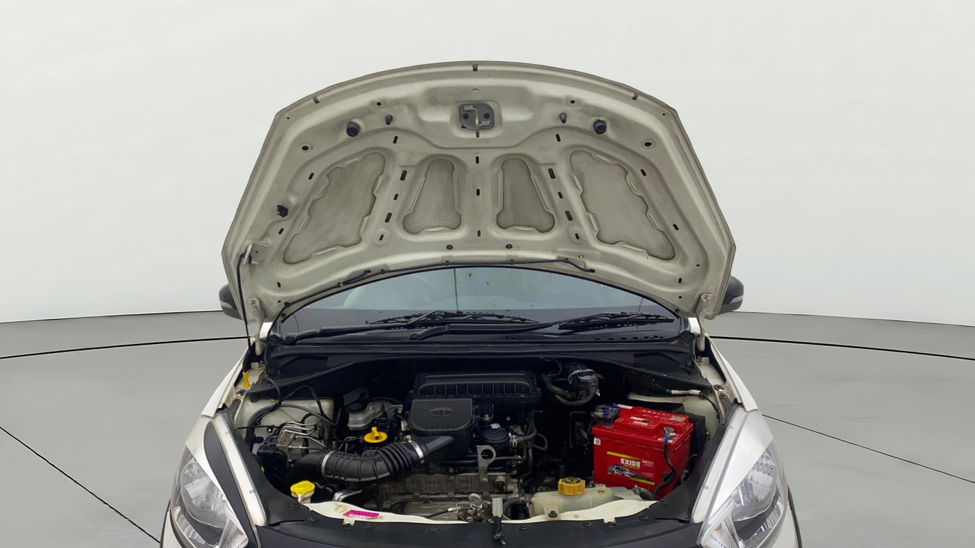 2018 Tata TIAGO NRG PETROL, Petrol, Manual, 20,317 km, Open Bonet