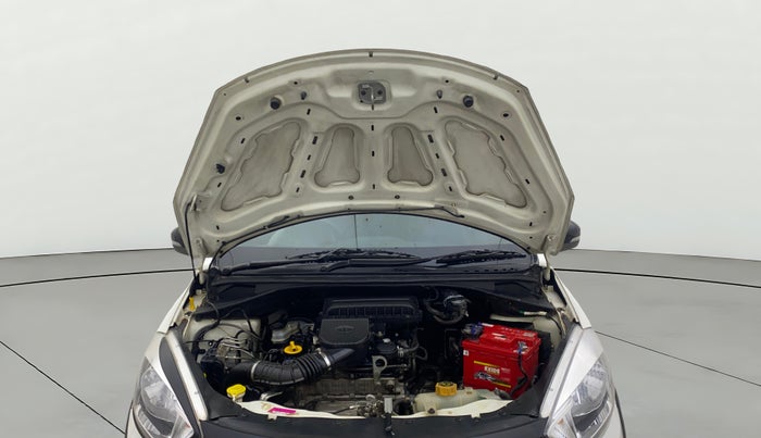 2018 Tata TIAGO NRG PETROL, Petrol, Manual, 20,317 km, Open Bonet