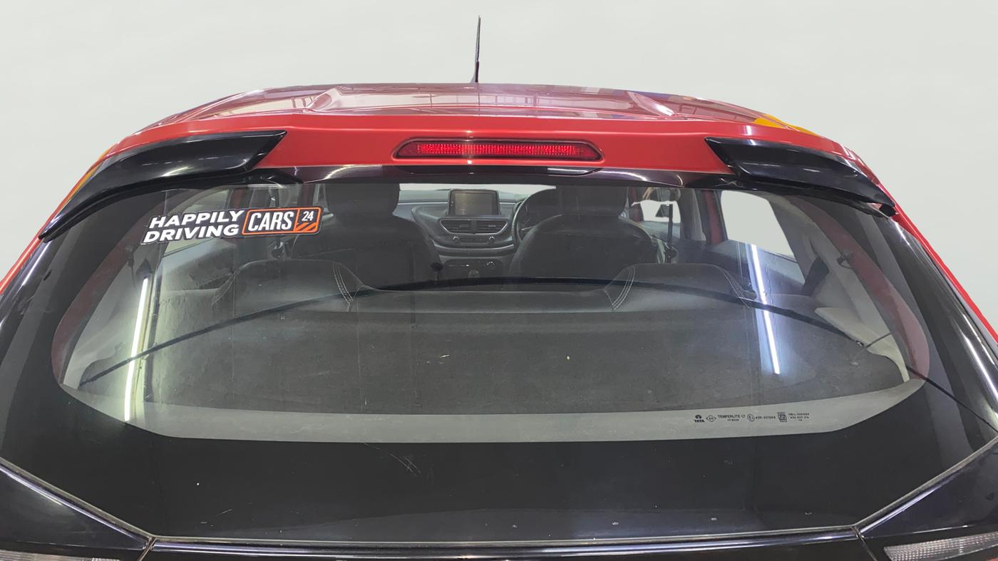 2020 Tata ALTROZ XT PETROL, Petrol, Manual, 68,396 km, Rear Windshield