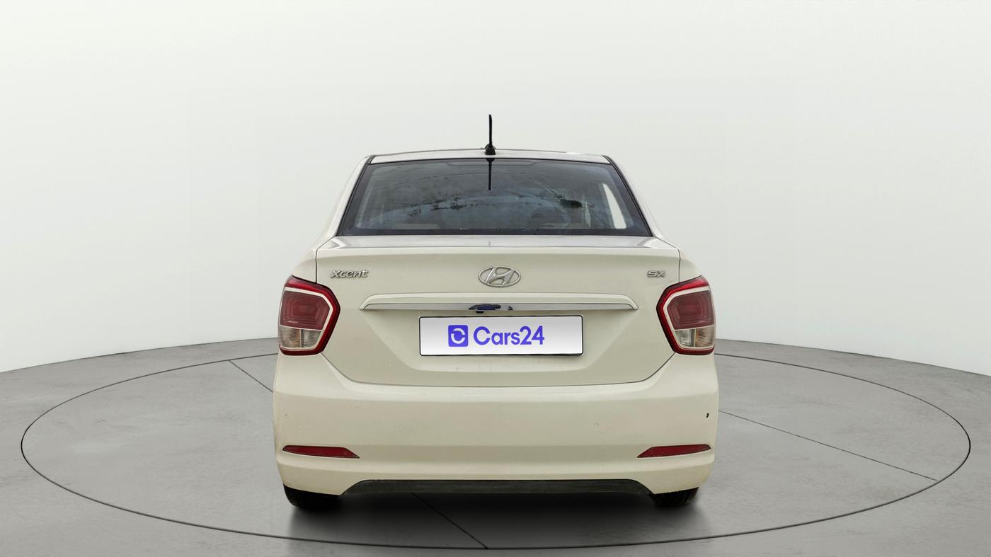 2017 Hyundai Xcent SX 1.2, Petrol, Manual, 36,981 km, Back/Rear