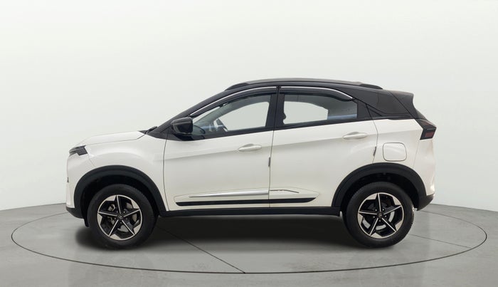 2025 Tata NEXON Fearless Plus (PS) 1.2 iCNG 6MT Dual Tone, CNG, Manual, 15,521 km, Left Side