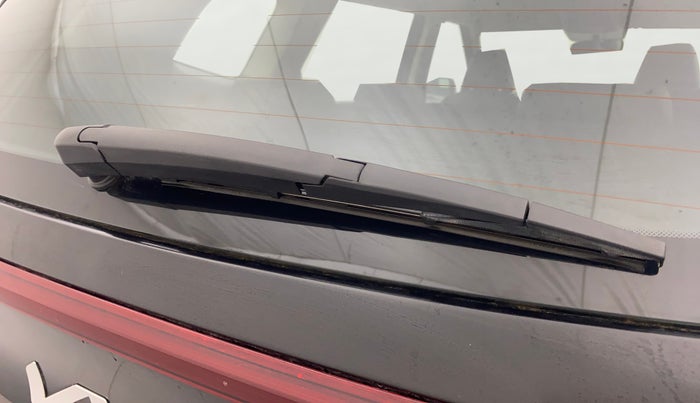 2022 KIA CARENS PRESTIGE PLUS 1.5 DIESEL 7 STR, Diesel, Manual, 21,470 km, Rear Wiper