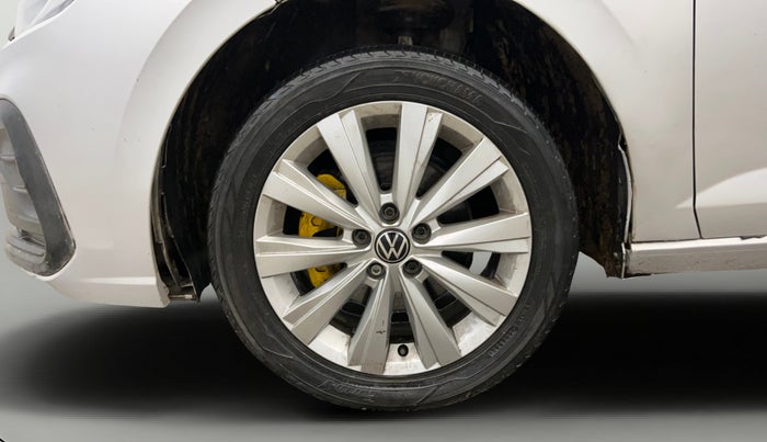 2022 Volkswagen VIRTUS COMFORTLINE TSI 1.0 MT, Petrol, Manual, 47,306 km, Left Front Wheel