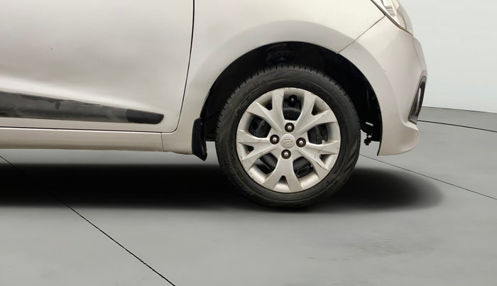 2016 Hyundai Grand i10 SPORTZ 1.2 KAPPA VTVT, Petrol, Manual, 62,977 km, Right Front Wheel